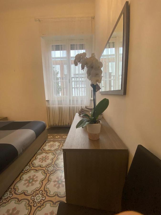 Angolo Di Isa Busto Arsizio Exterior photo